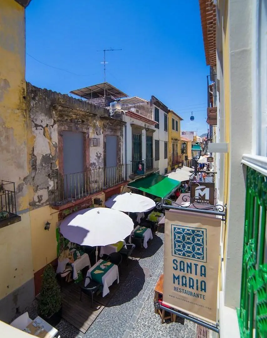 Santa Maria Hostel Funchal  0*, Funchal (Madeira)